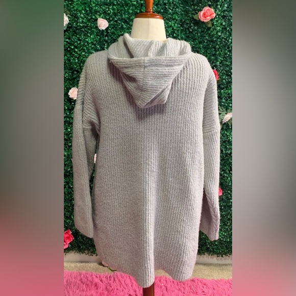 Forever21 knit sweater dress! Size Medium - Picture 2 of 2